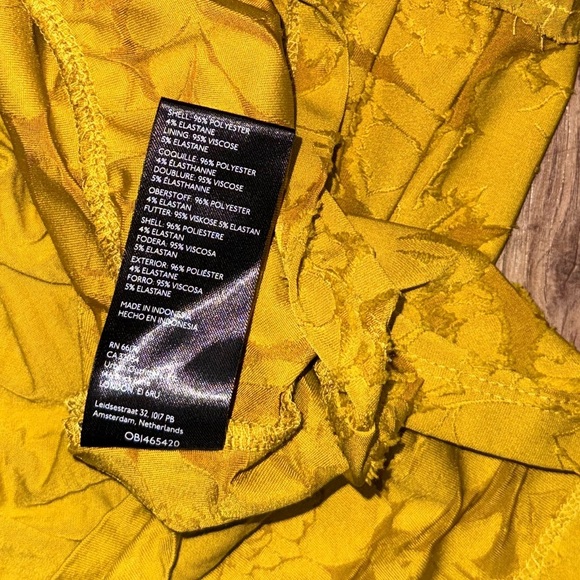 Anthropologie • Playful Floral Ruffle Knit Mini Dress - Picture 4 of 15